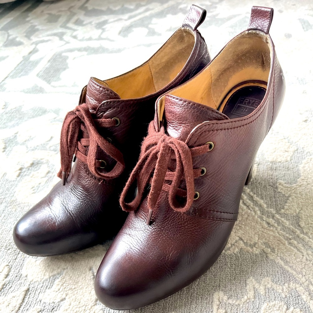 Frye Marissa Oxford Boots/ Booties Size 8